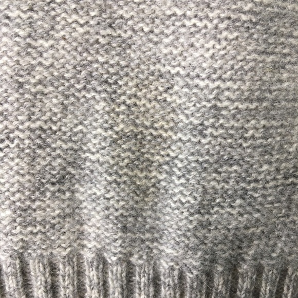 Tess Giberson Gray Cold Shoulder Sweater Top Size Small 100% Cashmere - Picture 10 of 15